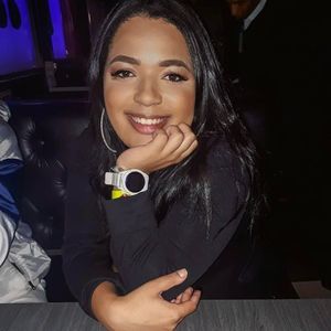 Meet your Posher, Gabrielle